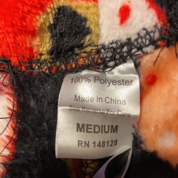 🟢 3/$10 NWT Plush Donut Junior Pajama Shorts - Picture 3 of 3